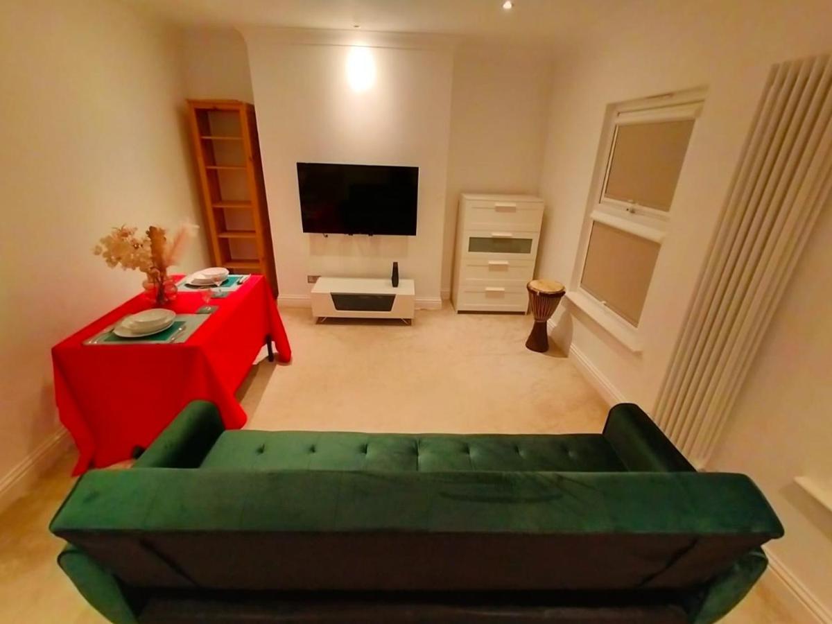 Fully-Equipped Flat In The City Of London Bagian luar foto